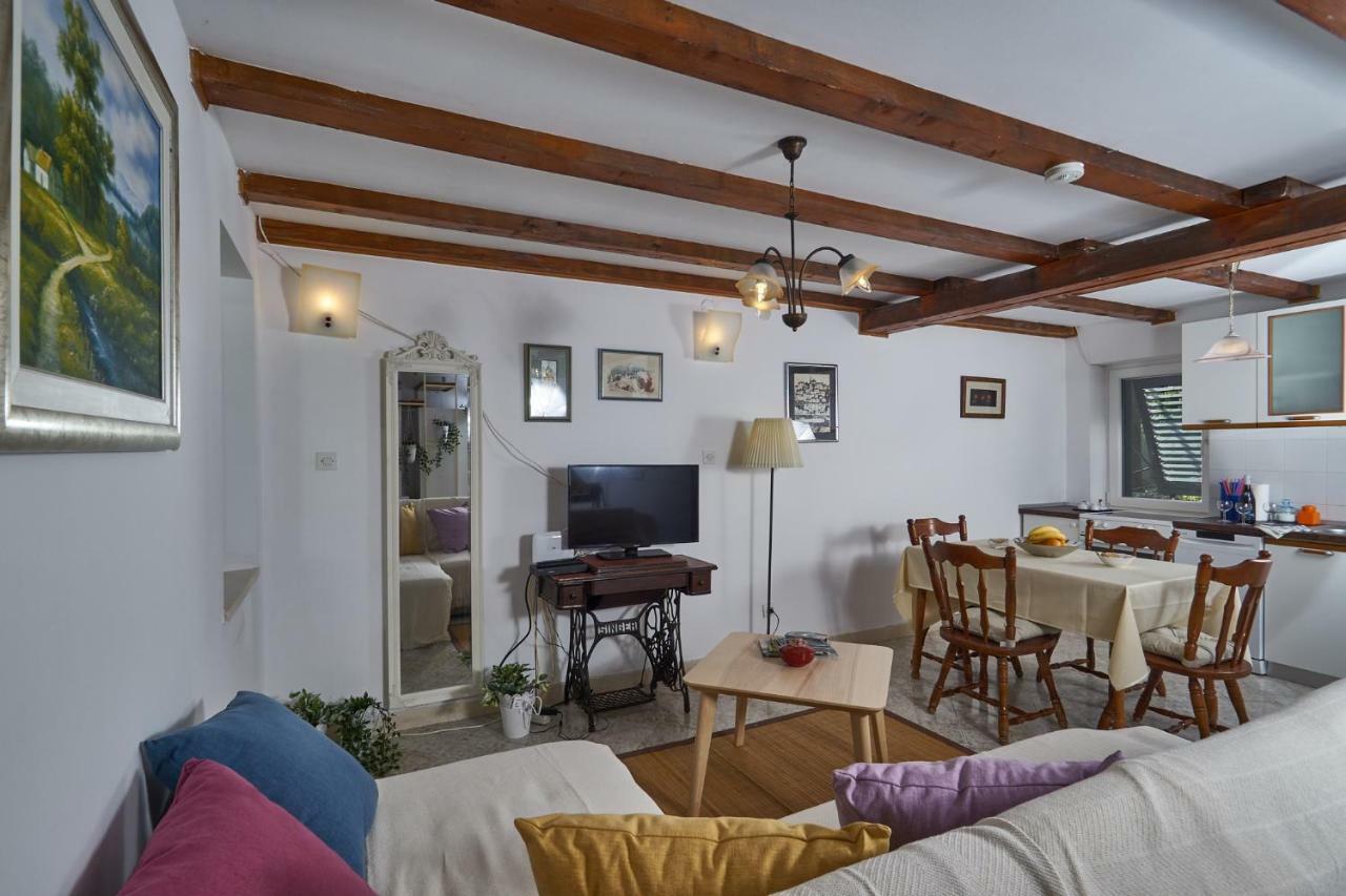 Holiday Home Olive Mill Млини Экстерьер фото